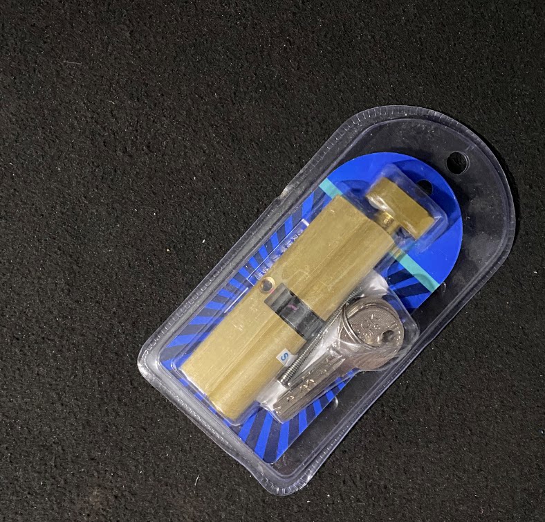 Small 70 small 80 indoor room door lock core bedroom door door lock wooden door universal handle lock lock core lock head-Taobao