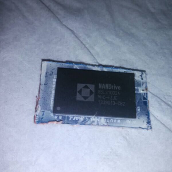 GLS85LS1002A-M-C-FZJE-SSD 2GB SATA NANDrive for pre-questioning