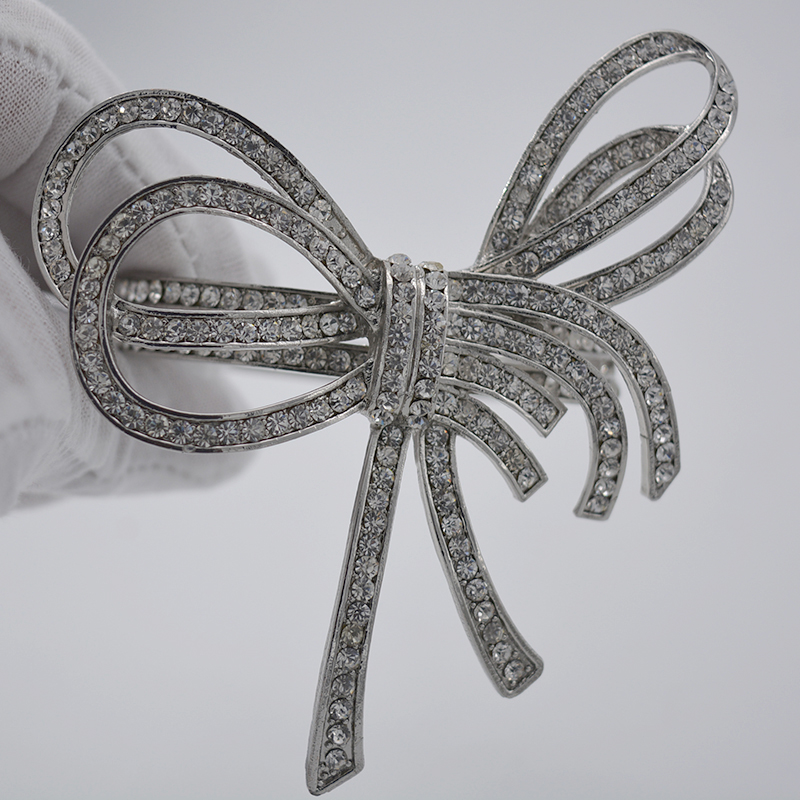 Tùy chỉnh độc quyền Châu Âu và Mỹ lớn zircon cung đầy đủ kim cương dát bạc Vòng đeo tay mở Vòng đeo tay Nữ vòng gỗ