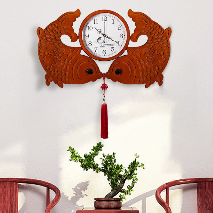 Kou An new Chinese style wall clock double fish Chinese style creative living room table quartz mute atmosphere antique home clock
