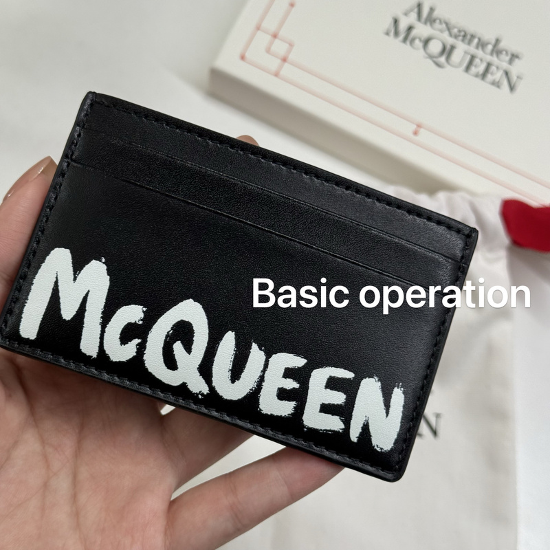 Alexander Mcqueen Alexander Mcqueen Classic Logo Card Holder, Same Style for Men and Women, in Stock