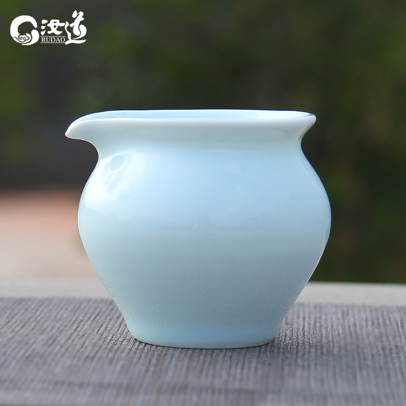 Green White Glaze Fair Cup Big ceramic Tea Heiru Road Shadow Grand Duke Cup white porcelain utiliturg tea with tea filter Tea machine