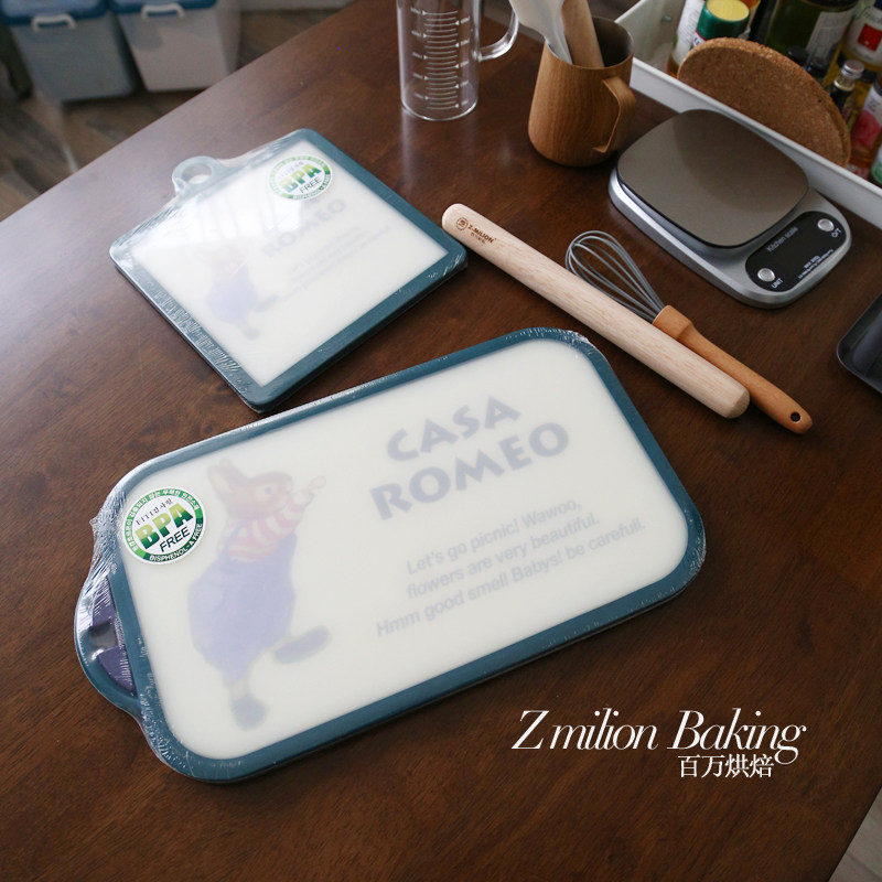 South Korean goods imported Peter Rabbit chopping board Home mildew thickened Multi-spec chopping block fruit Deputy food Small case plate