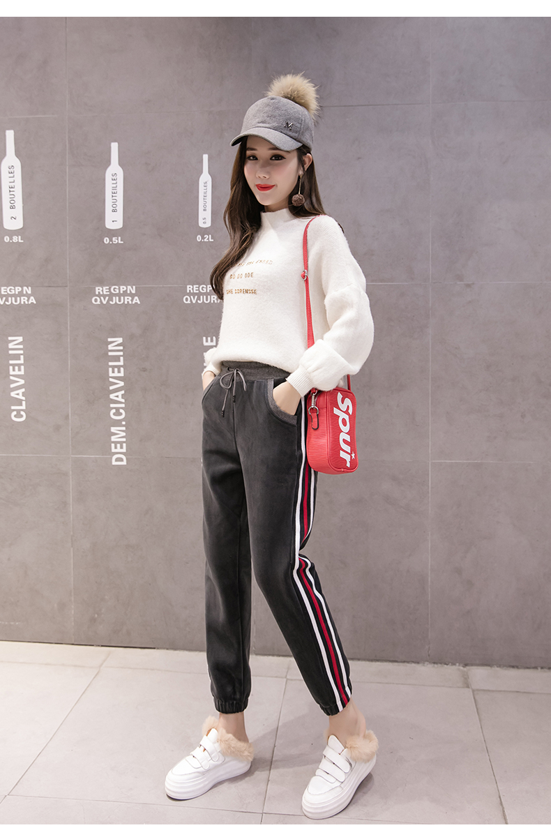 Bộ đồ ngủ nhung vàng ấm áp của phụ nữ mùa đông cộng với quần nhung dày sọc bông thường có kích thước lớn quần ống quần quần ống rộng nữ