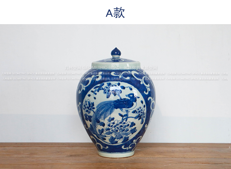 Blue and white porcelain painting of flowers and birds ceramic storage jar of archaize of new Chinese style household porch rich ancient frame handicraft furnishing articles