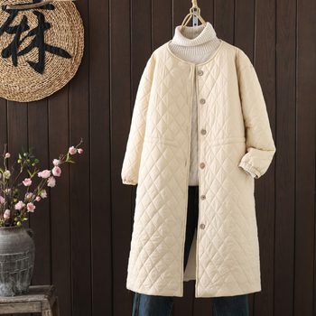 Women's lightweight down jacket, autumn and winter style Women's lightweight down jacket, autumn and winter style