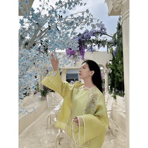 Chuanxian Asakusa Green )#609) original design round neck slanted lapel hand embroidered curly grass pattern top big sleeves new Chinese style