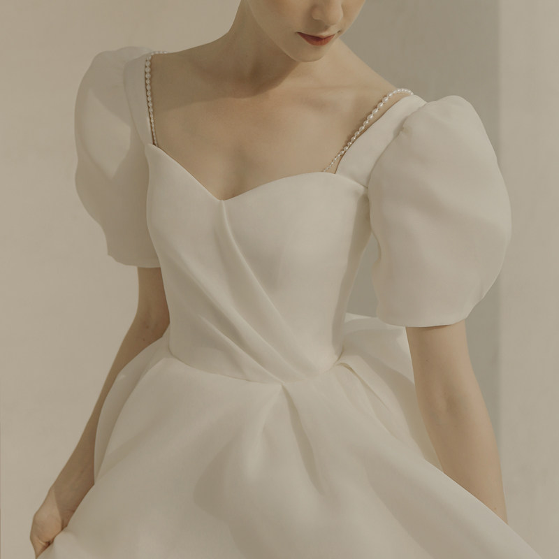 2023 New minimal meat shade and lean wedding dress pregnant woman short sleeve Princess Super Xianqi gown out the dress to take a light wedding dress