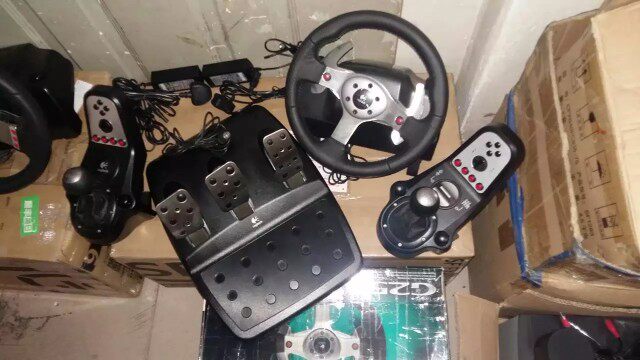 Руль 罗技logitechg27／g29／g920／g25游戏方向盘