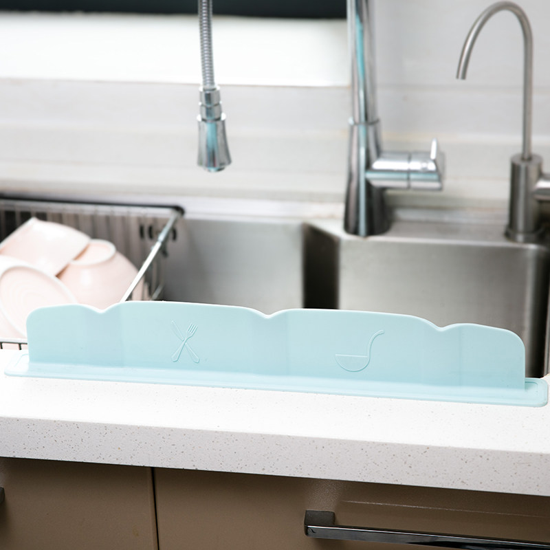 Kitchen baffle splash-proof household suction cup sink sink sink kitchen creative utensils washing dishes to block water