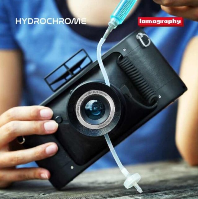 lomo camera HydroChrome aqua film Sutton's Belair 35mm ຂອງແຫຼວ injectable lens