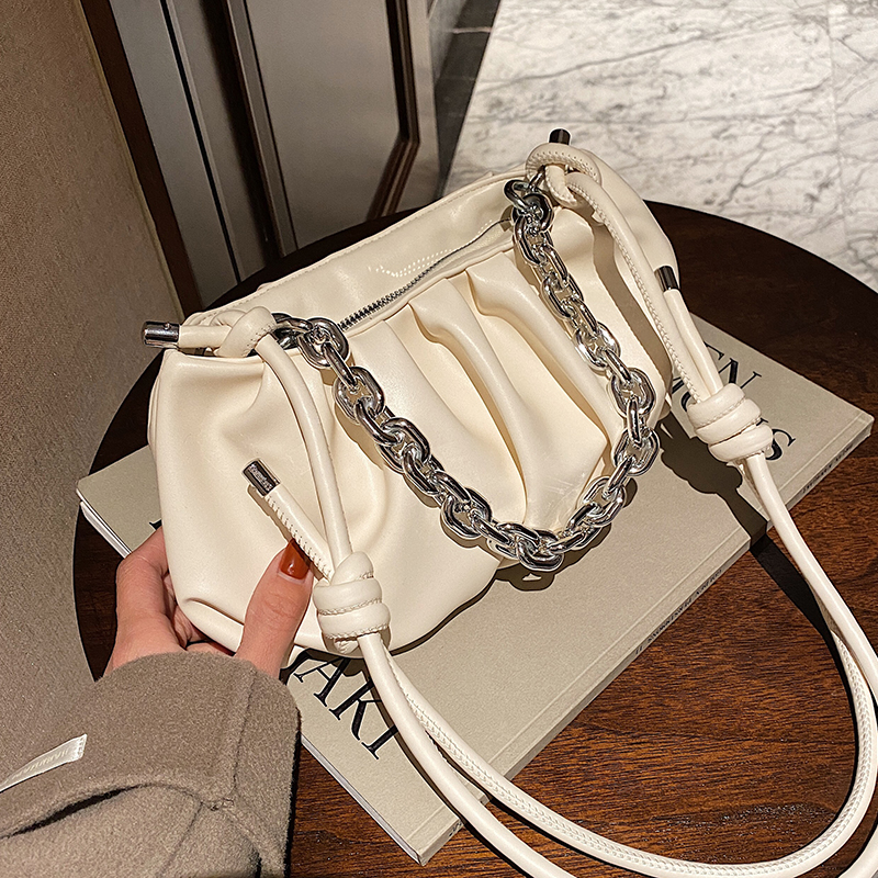 Hong Kong Tide 2022 new popular cloud bag fashion bag bag bag bag bag bag bag bag bag bag