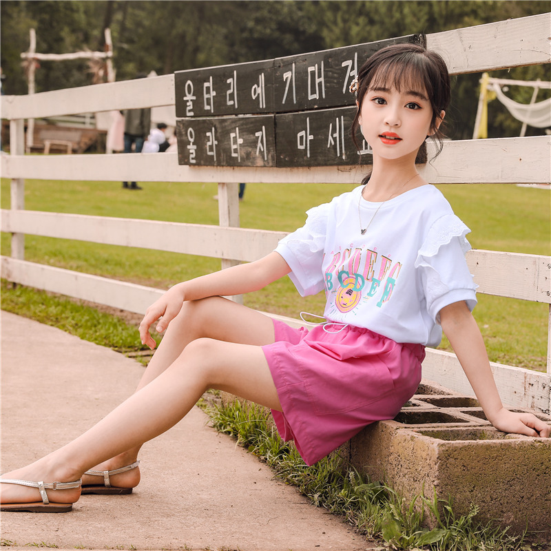 Cô gái Summer Set 2020 Yangqi Net Red Big Kids ngắn tay áo Quần soóc mùa hè hai mảnh thời trang trẻ em Set.