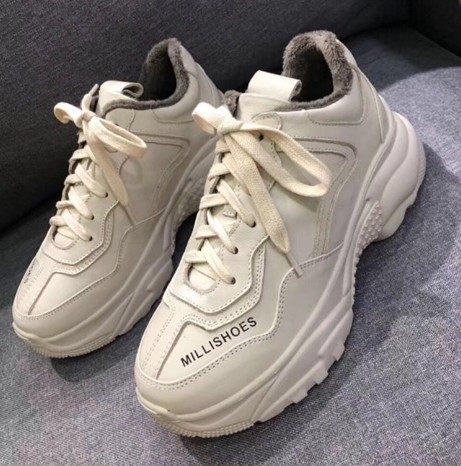 European station 2018 autumn and winter new European goods leather daddy shoes plus velvet casual net red sponge cake thick-soled sneakers trend