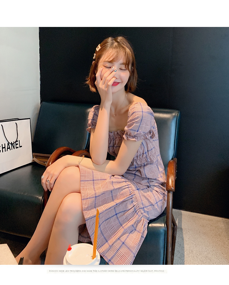 DABI 韓系格紋一字領露肩荷葉邊魚尾短袖洋裝 DABI 韓系格紋一字領露肩荷葉邊魚尾短袖洋裝