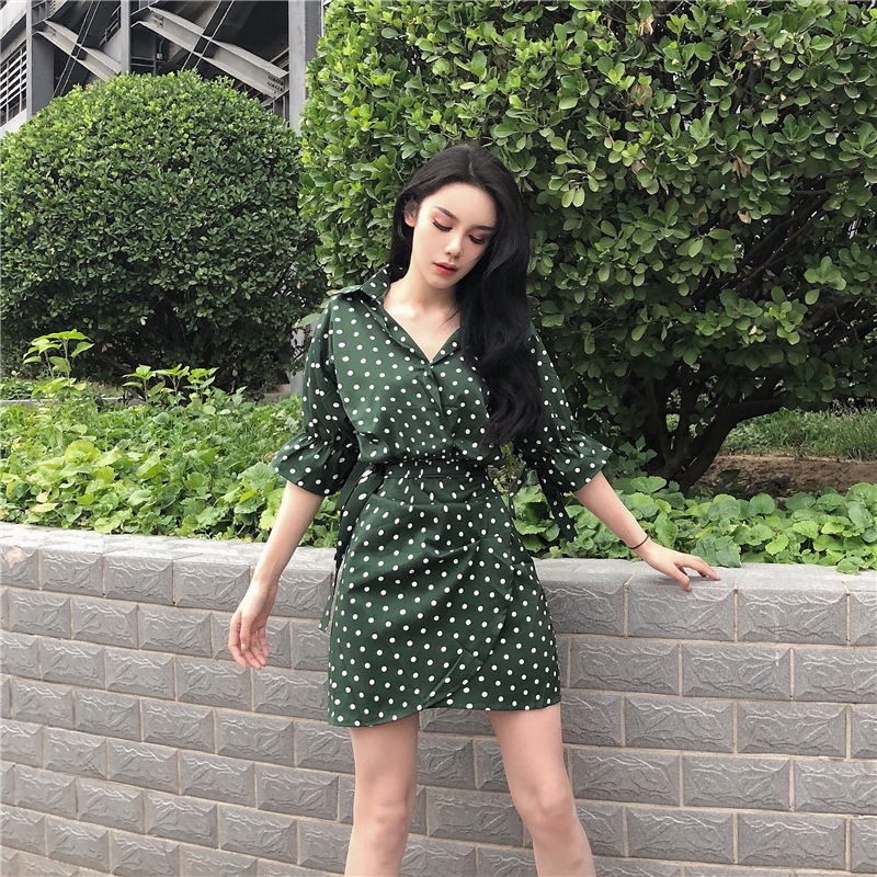 VK旗艦店 韓系圍兜式收腰波點襯衫短袖洋裝