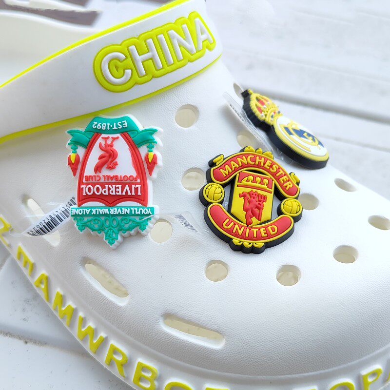 25年必买！CROCS洞洞鞋花配饰卡骆驰智必星鞋扣足球队标爆款种草-好物推荐-淘宝好物网