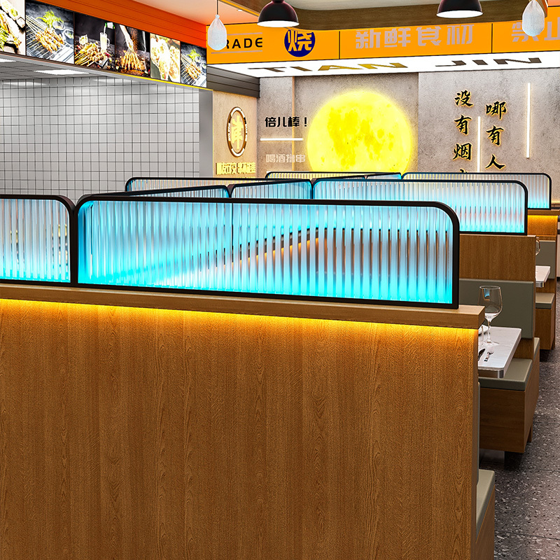 Light Luxury Iron Stainless Steel Changhong Glass Partition Creative Restaurant Deck Metal Low Partition Fence Heightening Decoration