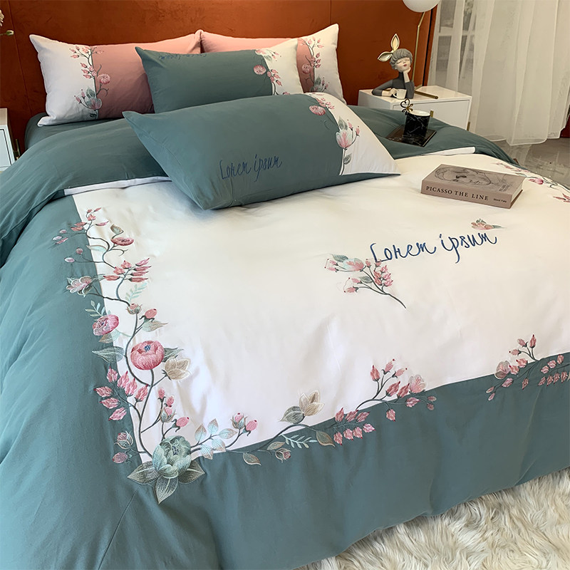 High-end European-style pastoral style embroidered cotton brushed four-piece set of cotton thickened sheets quilt cover embroidered bedding