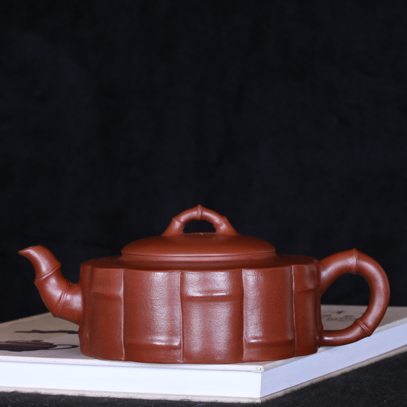 Taiwanese returning old purple clay pot, famous master Gu Jingzhou, hand-made red mud bamboo pot in the early days of the Cultural Revolution