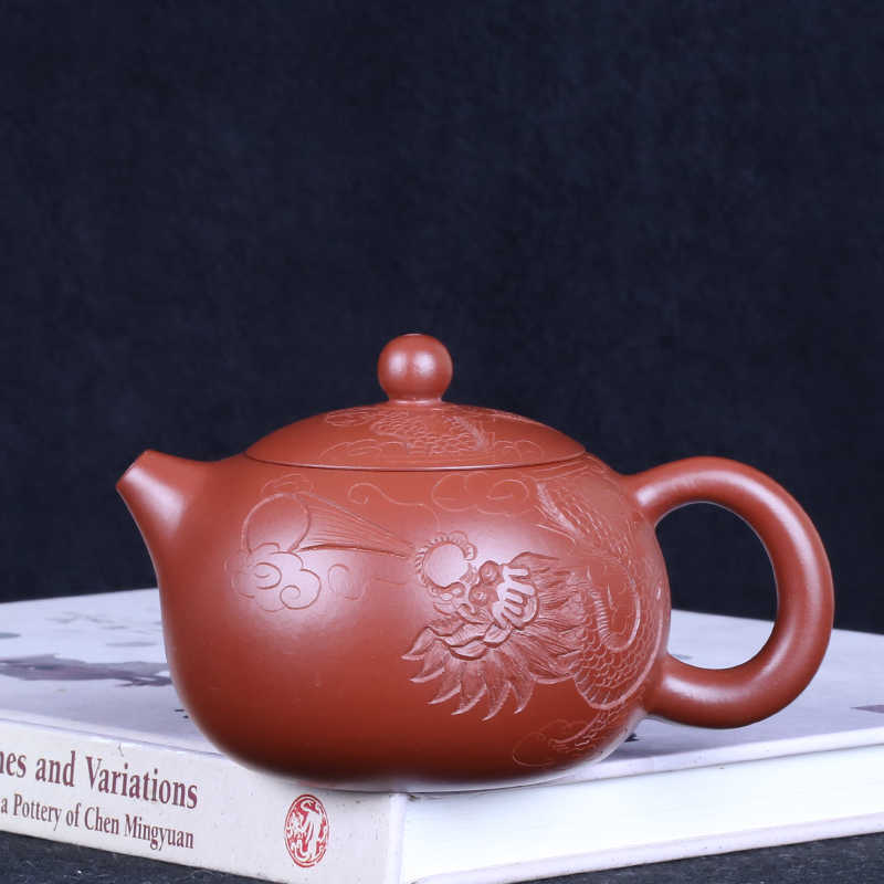 中国古美術・原鉱清水泥大紅袍紫砂壺・底款：顧景舟 范曽・紫砂壺・急須・茶壺・茶道 中国古美術・原鉱清水泥大紅袍紫砂壺・底款：顧景舟 范曽・紫砂