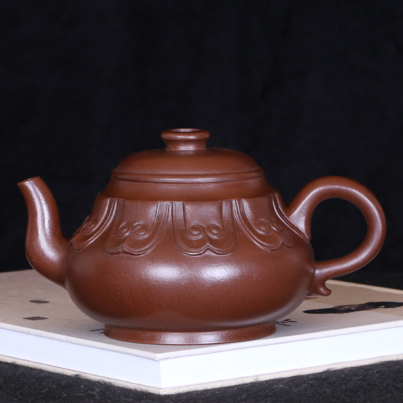 Taiwan's returning old purple sand pot, famous master, Cheng Shouzhen of the Republic of China, hand-made special skill Goffan lotus pot