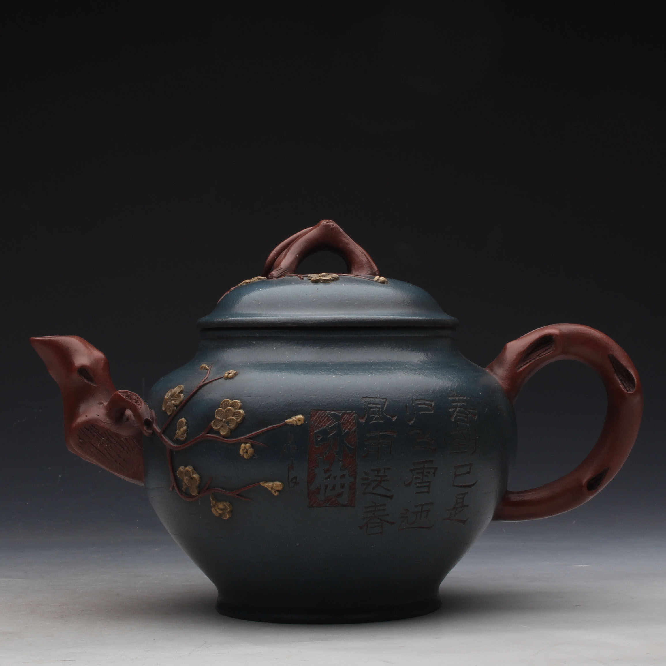 中国古美術・宜興原鉱紫泥・一帆风顺紫砂急須・ 底款:汪寅仙作・茶壺・