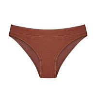 Кирпично-красный, определенной толщины, без скручивания