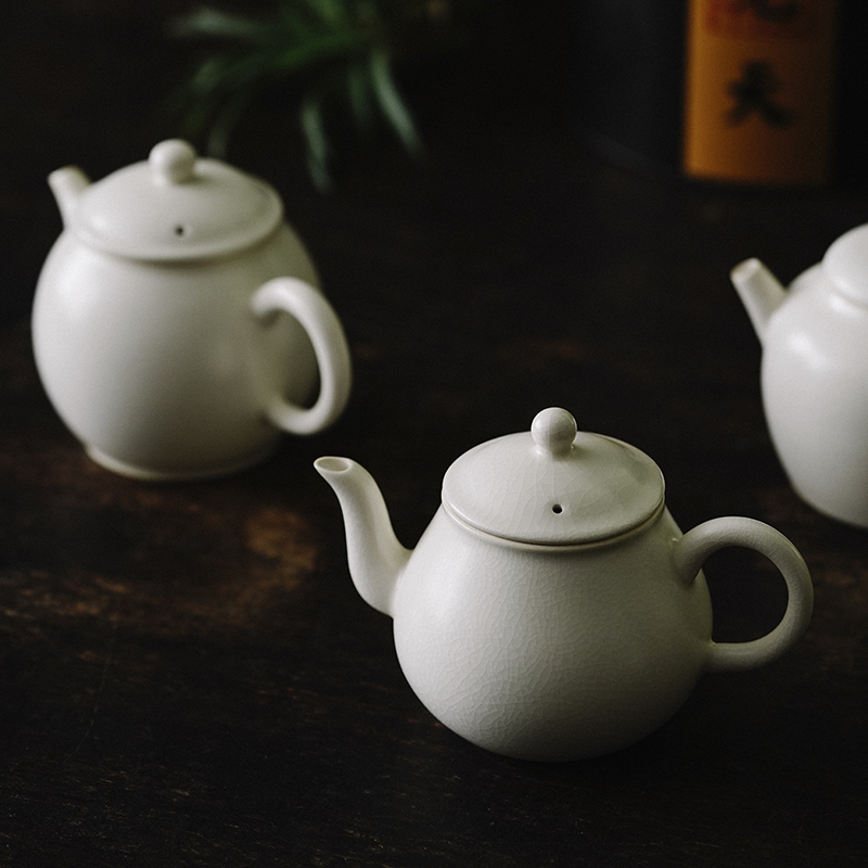 Cloud art of jingdezhen pure manual soda glazed pottery pot teapot tea open piece of kung fu tea set for