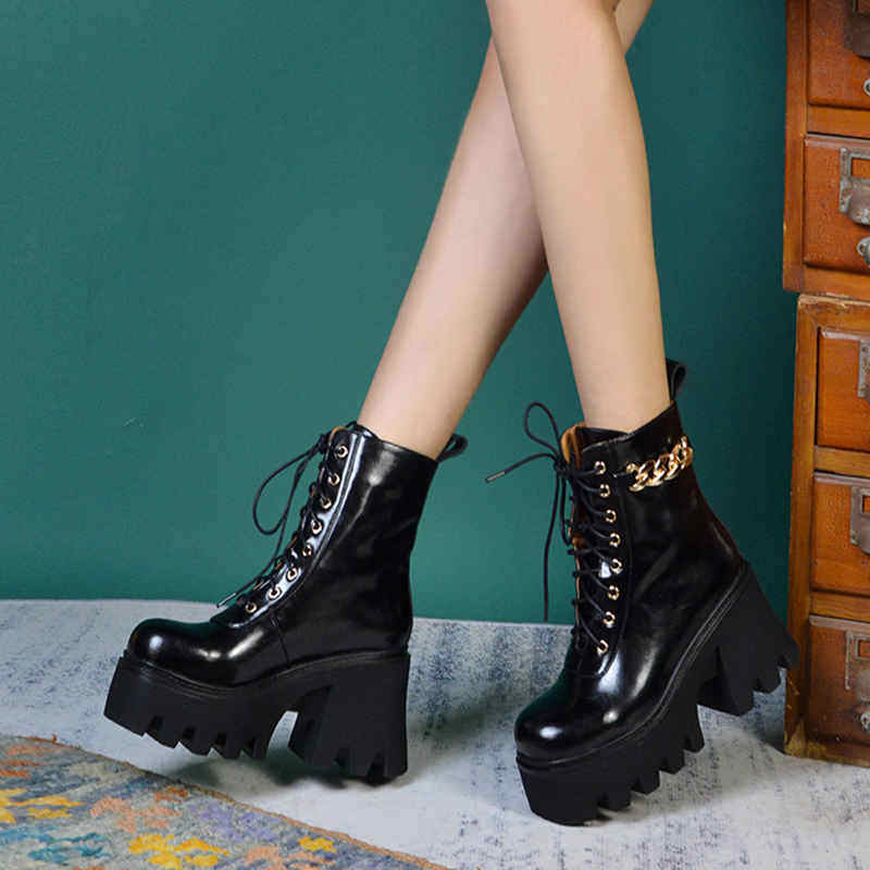 Mid-waist Martin boots women's thick sole increased 2021 new high-heeled single boots small leather thick heel spring and autumn short boots