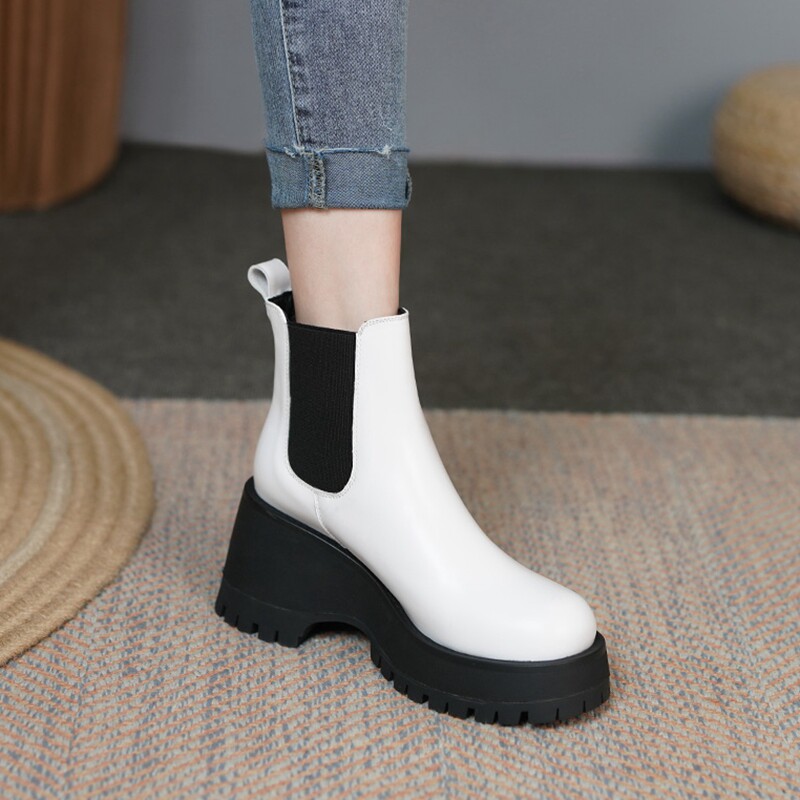 Thick bottom Chelsea short boots female slim tall slim tall heel genuine leather autumn winter new gush heightening Martin boots 8cm