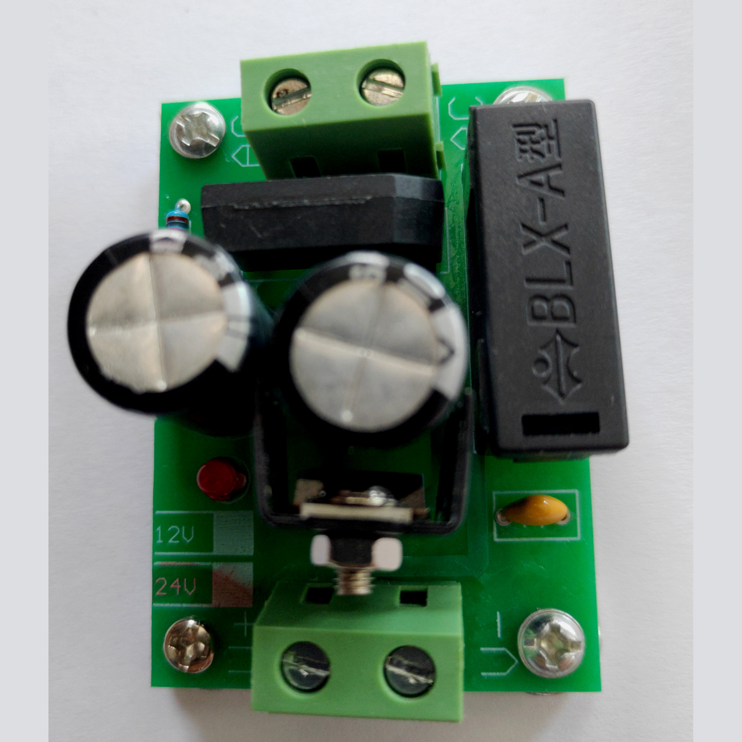 PLC artificial control board power module rectified and filtered voltage-stabilized LM7824 conversion AC-to-DC output 12V 24V
