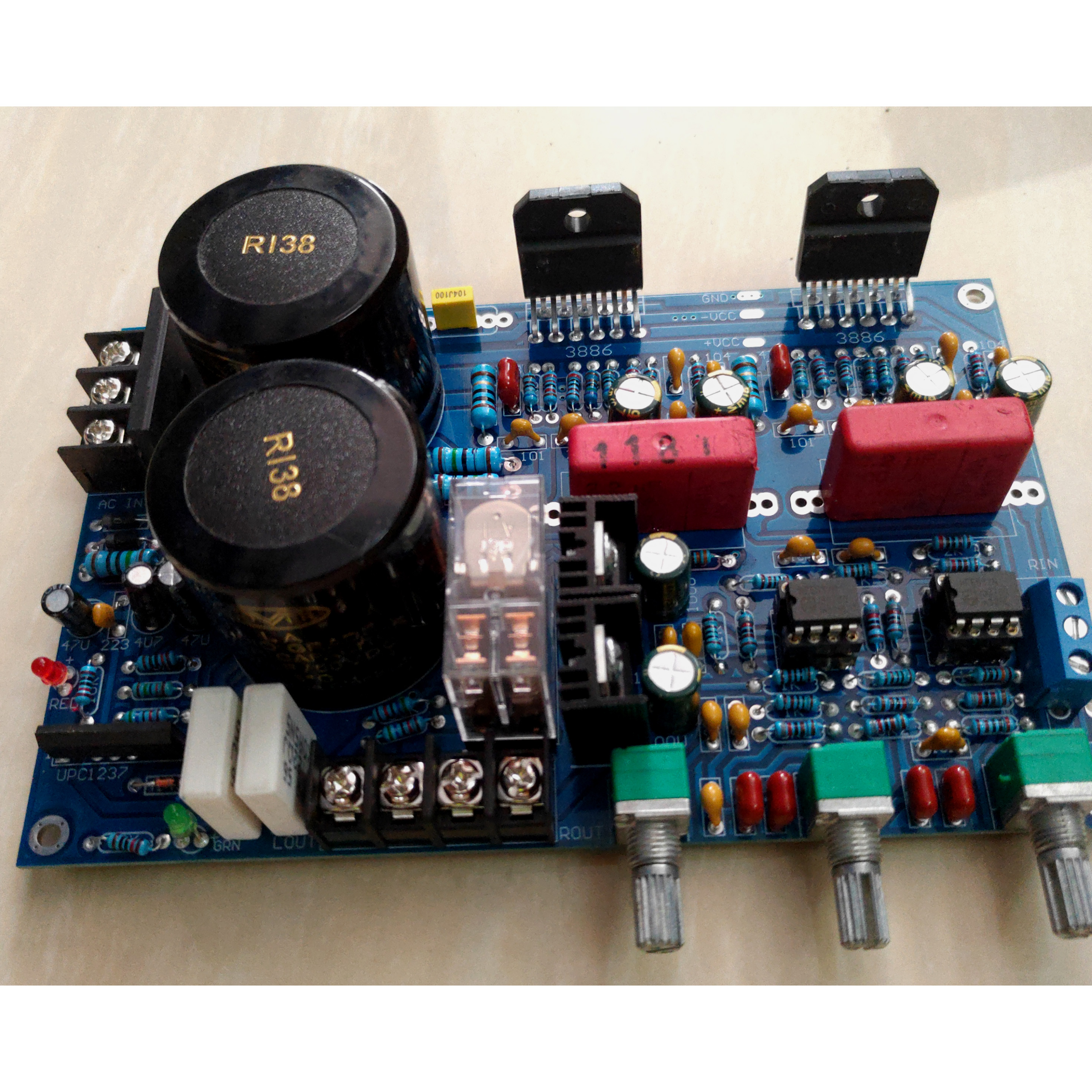 Upgraded version Tsinghua Wu Gang award-winning line LM3886 with front-level integrated version PCB empty board