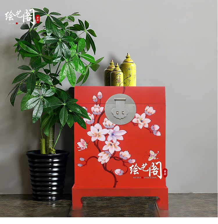 Mới Trung Quốc sơn màu gỗ long não hộp gỗ rắn tủ lưu trữ giường gỗ vẽ tay trang điểm 娶 杂 hộp đồ nội thất - Cái hộp thùng gỗ sồi 100 lít
