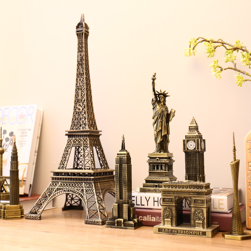 Creative Eiffel Tower model ornaments Home living room room wine cabinet TV cabinet Desktop knickknacks