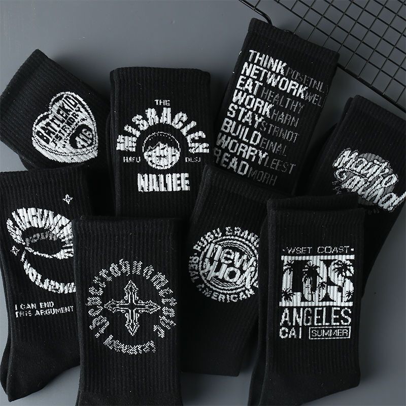 Men's Socks ins Trendy Long Tube Anti-Odor Versatile Sports Winter Black Cotton Socks Mid-Tube Men's Basketball Long Socks Men's Socks ins Trendy Long Tube Anti-Odor Versatile Sports Winter Black Cotton Socks Mid-Tube Men's Basketball Long Socks