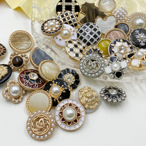 Fashionable vintage round button Joker top woolen coat coat trench coat windbreaker decoration button Pearl Diamond Lady