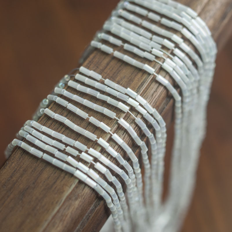 Legal embroidered tube pearl rice bead material Japan Miyuki Miyuki's torsion tube beads silk slip series length about 50cm