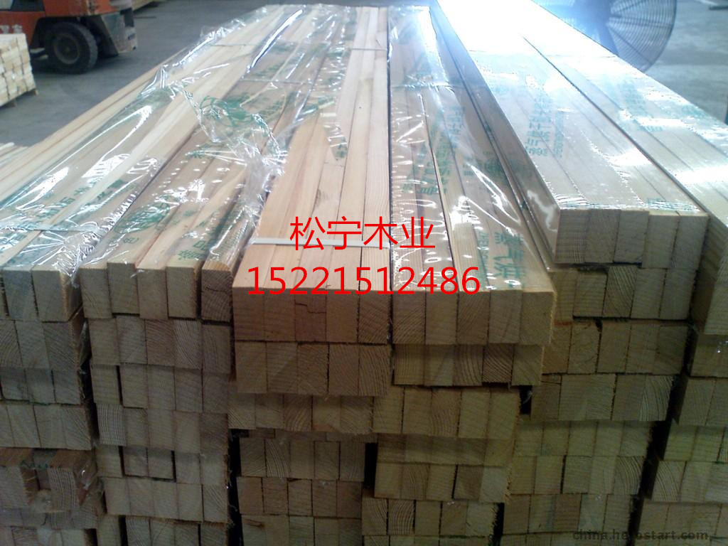 Songning wood industry larch floor keel 30*50 hanging ceiling partition wall solid wood floor keel Wood square keel Wood