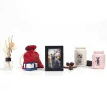 (Small) Dogs and cats send photos Pet Ashes box jars Anle sealed solid wood Jin Bone Anling Memorial