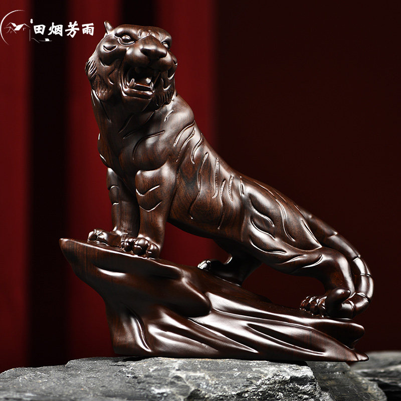 Handmade wood carving pendulum with tiger solid wood head engraving animal Ben life zodiac to give leader a statue of art