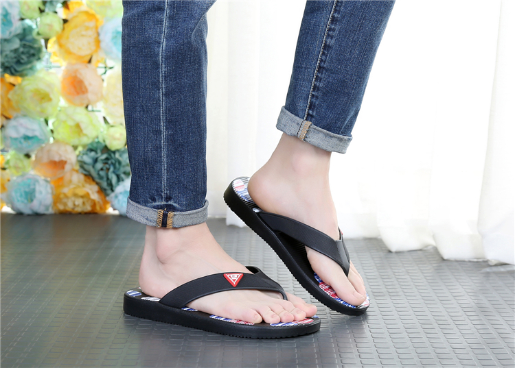 Vẻ đẹp Cầu của Nam Giới Flip Flops Mùa Hè Non-slip Quần Ngoài Trời Dép của Nam Giới Thường Bọt Giày Bãi Biển Xu Hướng Giày của Nam Giới