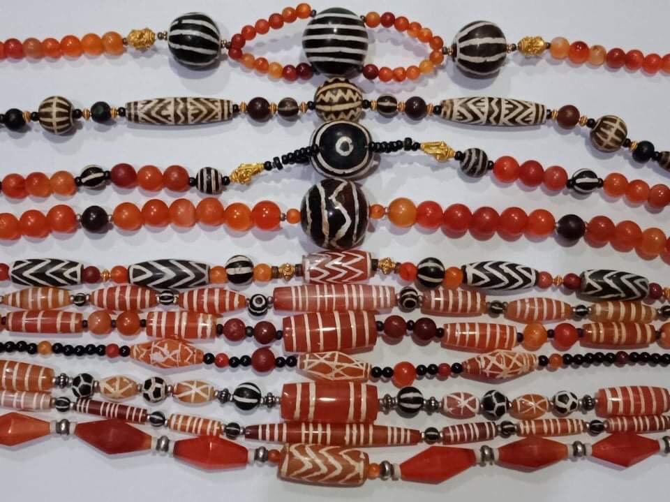 Millennium Southeast Asia's Pyu system inlaid with jade medullary black and white Measures Pharmacist Bonthik Ghost Eye Tiger Striped Sky Pearl-Taobao