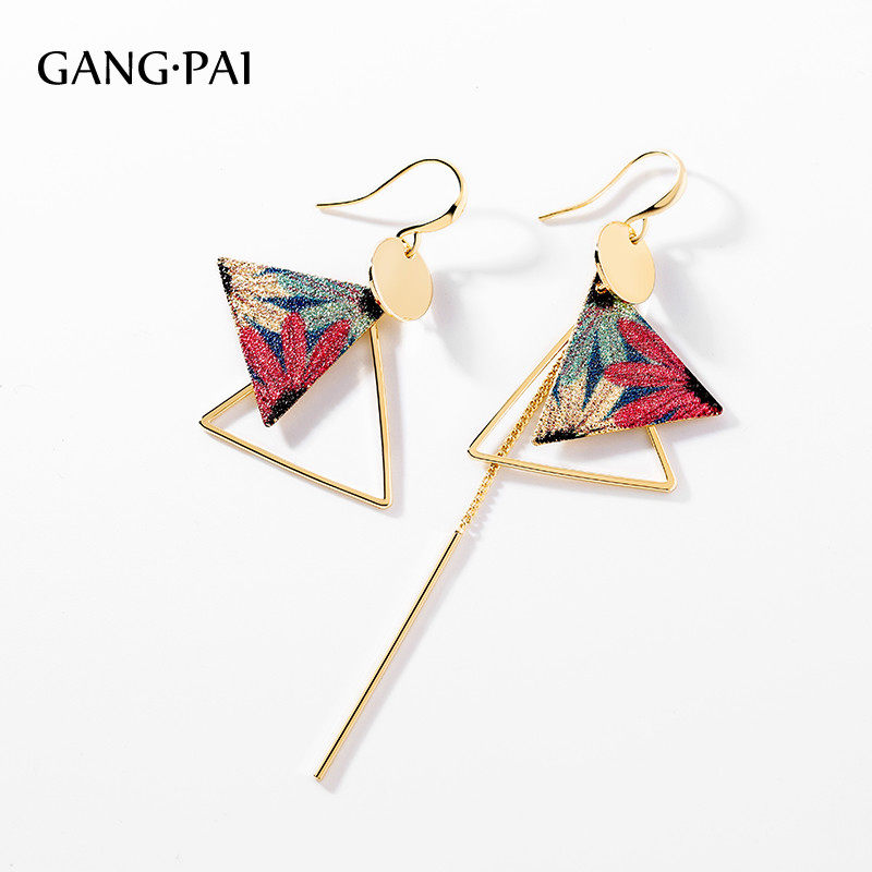 Asymmetrical Earrings 2021 New Tide round face Slim Ear Hook Earrings High Level Sensual Red Temperament Long Version Flow Suear Accessories