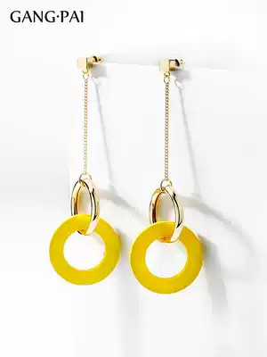 Earrings suitable for a round face, long version of the temperament, thin earrings, net red 2021 new trendy yellow ear clip, female without pierced ears