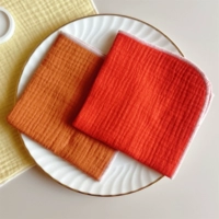 Роза красный, ржаво -красный + оранжевый красный 2 маленькие квадратные шарфы