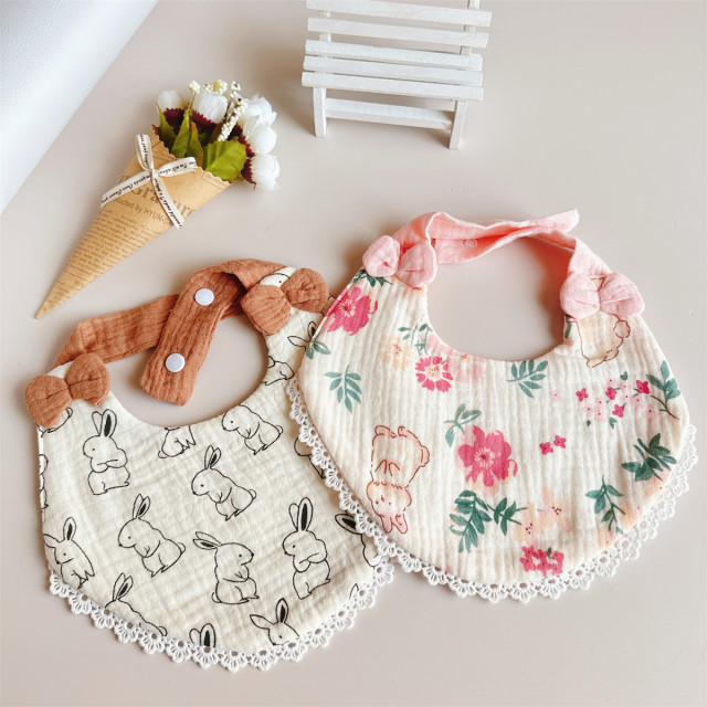 ແບບເກົາຫຼີ ins style pure cotton gauze baby saliva napkin baby bib princess style lace salva pocket