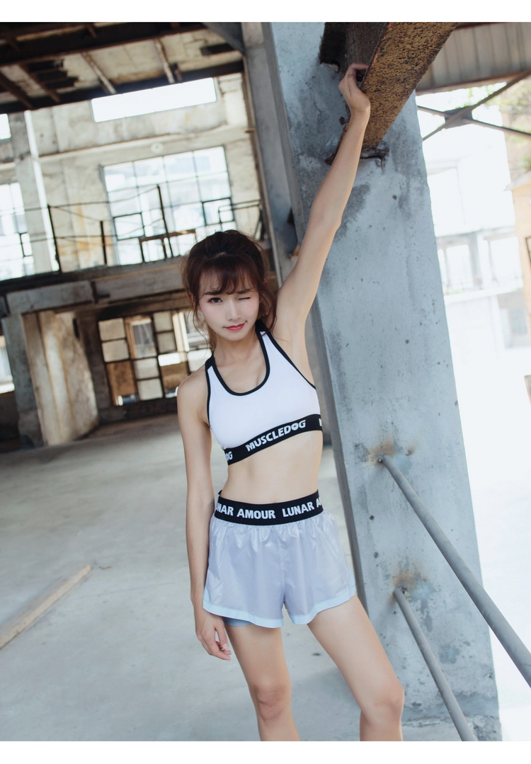 Áo ngực thể thao chống sốc không có vòng thép tập hợp áo vest yoga học sinh nhanh khô đồ lót nữ chạy thể dục áo ngực trang phục tập yoga cho nữ