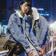 Mùa đông gió mùa hè siêu lửa cừu lông denim áo khoác cotton nam và nữ với cùng một đoạn tình yêu cộng với bông nhung