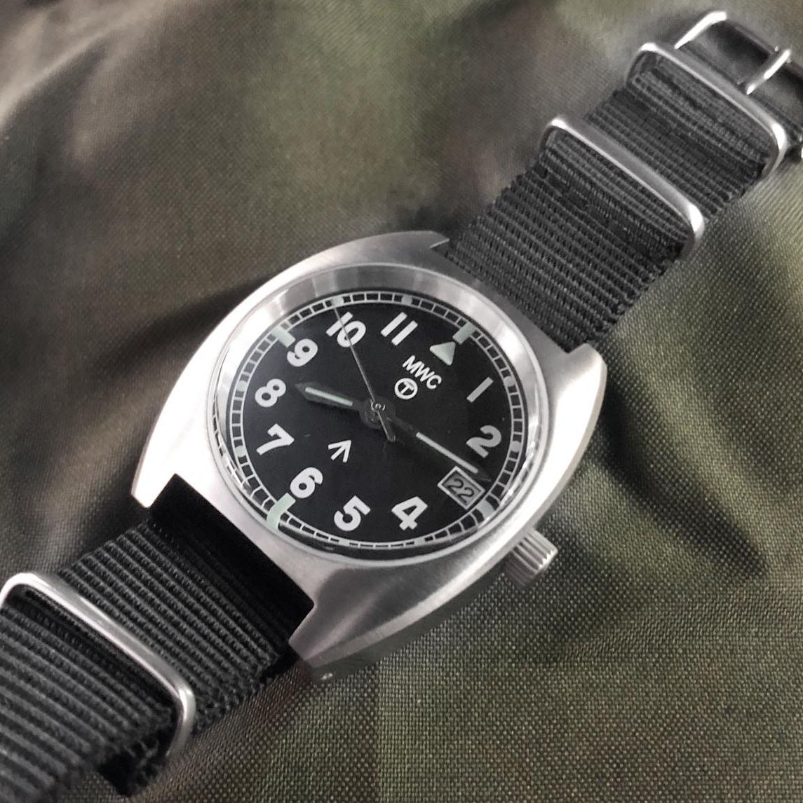 Retro - Royal Royal W10 Air Force Sapphire 100 m Waterproof Pilot RAF Special MWC Retrospective Military Watch